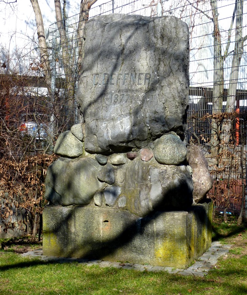ES Deffnerstein