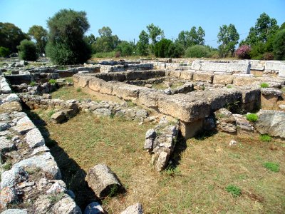 Eretria11