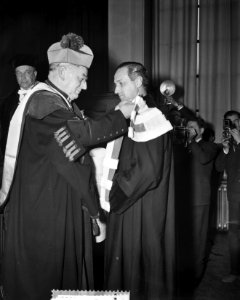 Erepromotie prof dr A G Brom te Leuven, Bestanddeelnr 910-8300