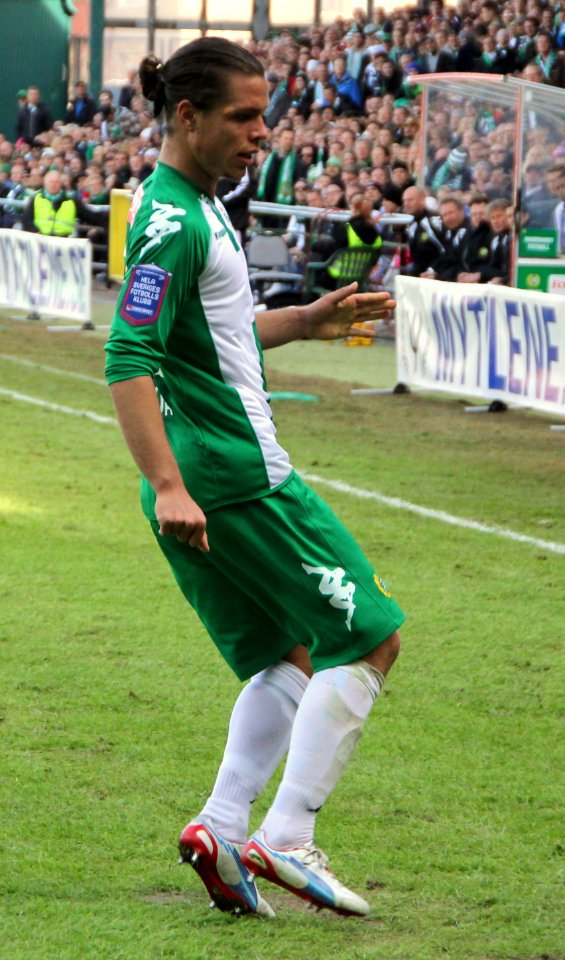 Erik Figueroa, 2013-04-14b