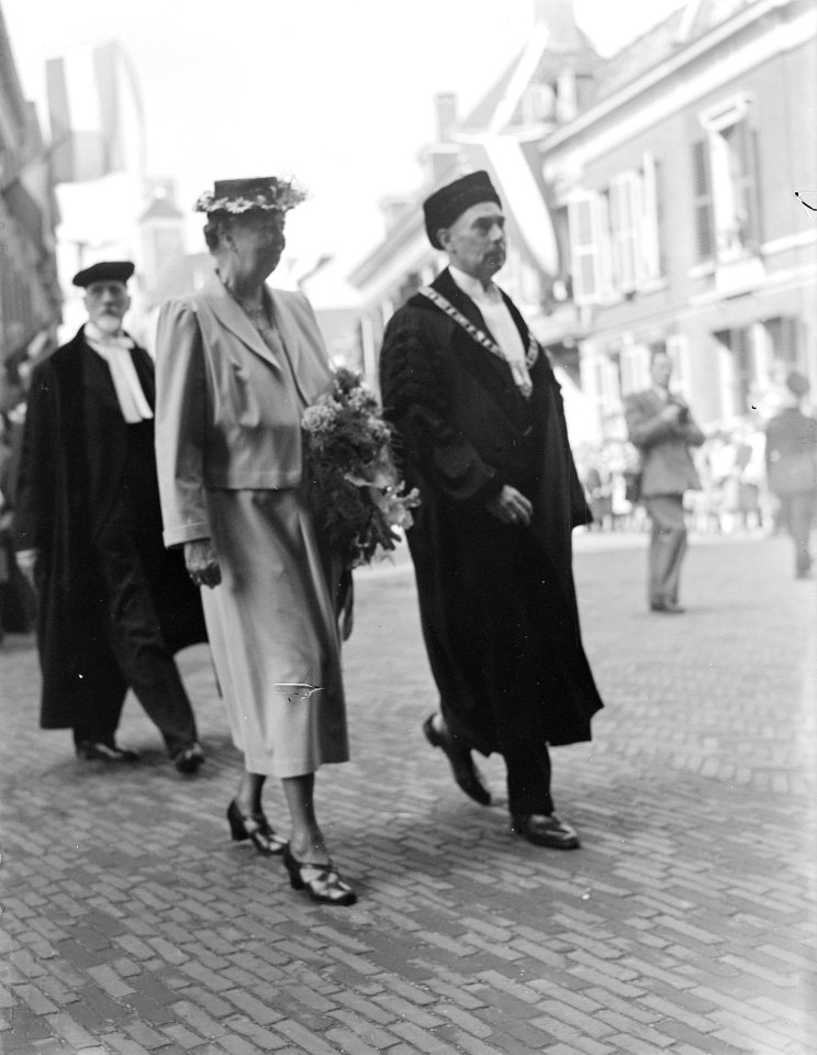 Erepromotie Mevrouw Roosevelt . Buiten, Bestanddeelnr 902-6997