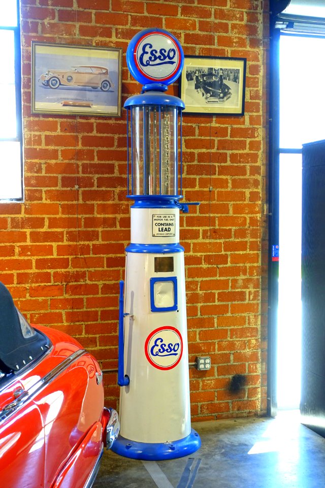Esso gas pump - Automobile Driving Museum - El Segundo, CA - DSC02190