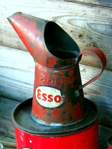 Esso 0,5 pint oil can