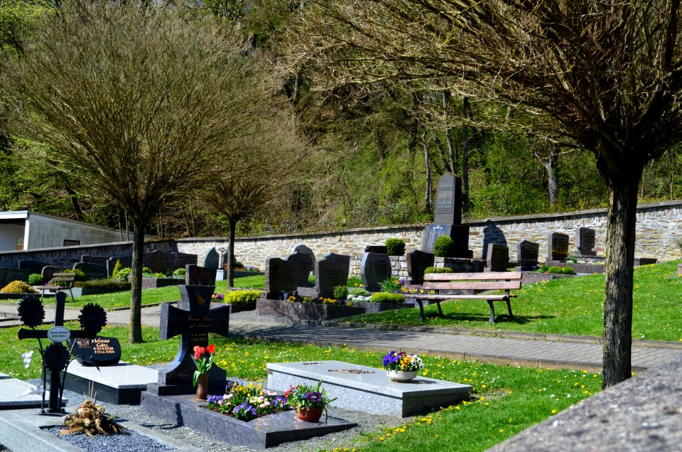 Essershausen, Friedhof