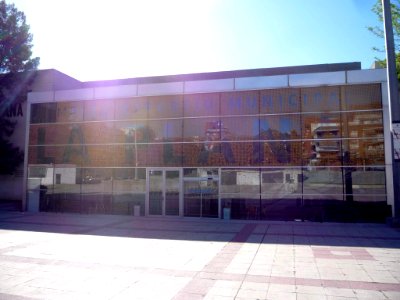 Esplugues de Llobregat - Plaça de Catalunya, Complex Esportiu La Plana 1