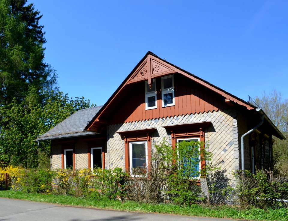 Essershausen, Brückenstraße 15