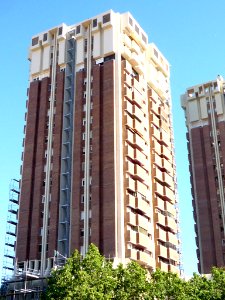 Esplugues de Llobregat - Edificis Symbol 04