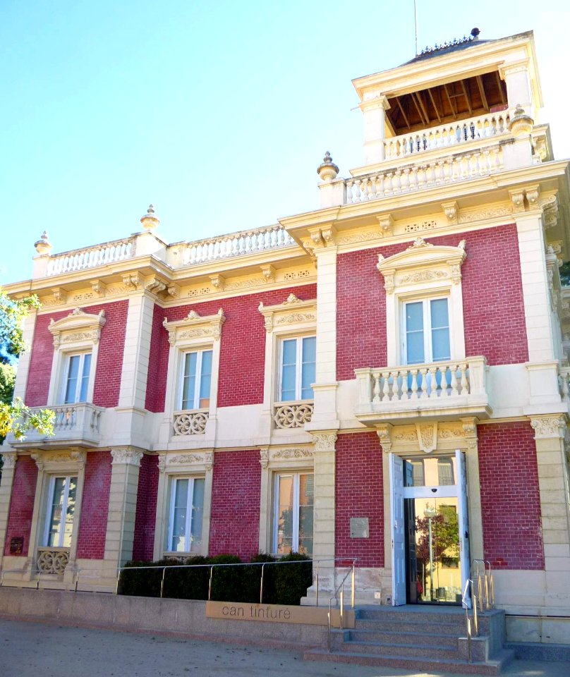 Esplugues de Llobregat - Museu Can Tinturé 4