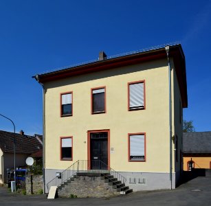 Essershausen, Brückenstraße 13
