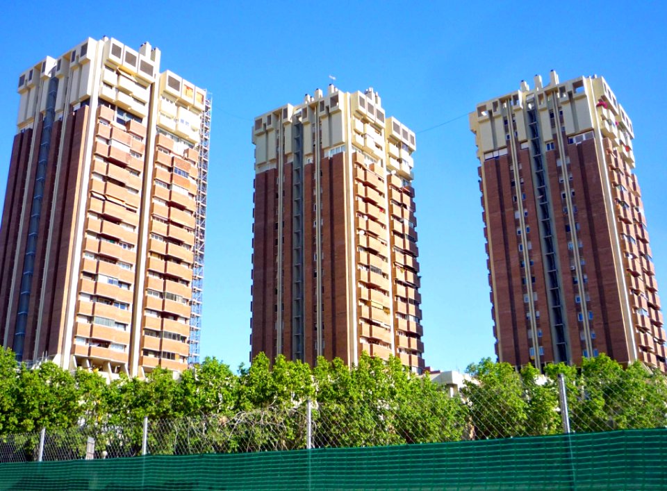 Esplugues de Llobregat - Edificis Symbol 06