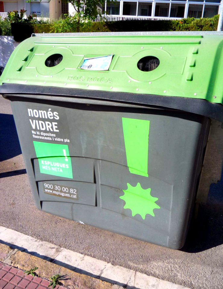 Esplugues de Llobregat - Reciclaje de residuos urbanos 2