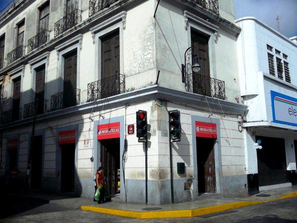 Esquina de Las Dos Caras, Mérida, Yucatán (03)