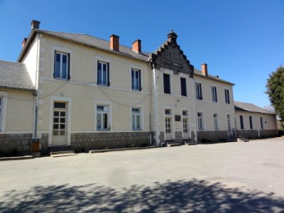 Espinasse (Puy-de-Dôme) école
