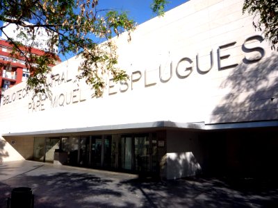 Esplugues de Llobregat - Biblioteca Central Pare Miquel D'Esplugues 2