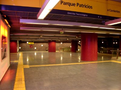Estación Parque de los Patricios (11)