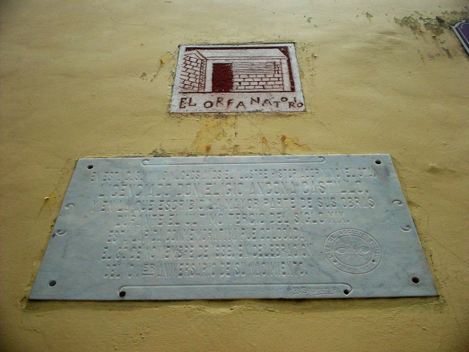 Esquina de El Orfanatorio, Mérida, Yucatán (01)