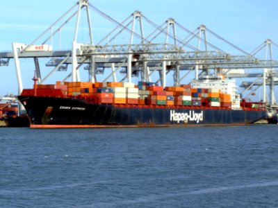 Essen Express IMO 9036909 , at the Amazone harbour, Port of Rotterdam, Holland 14-Jan-2007
