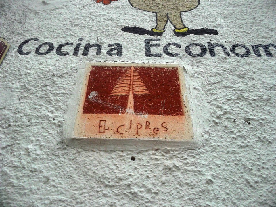 Esquina de El Ciprés, Mérida, Yucatán (01)