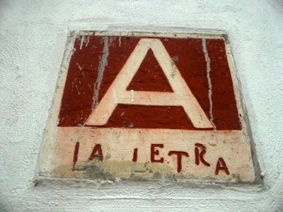 Esquina de La Letra, Mérida, Yucatán (01)