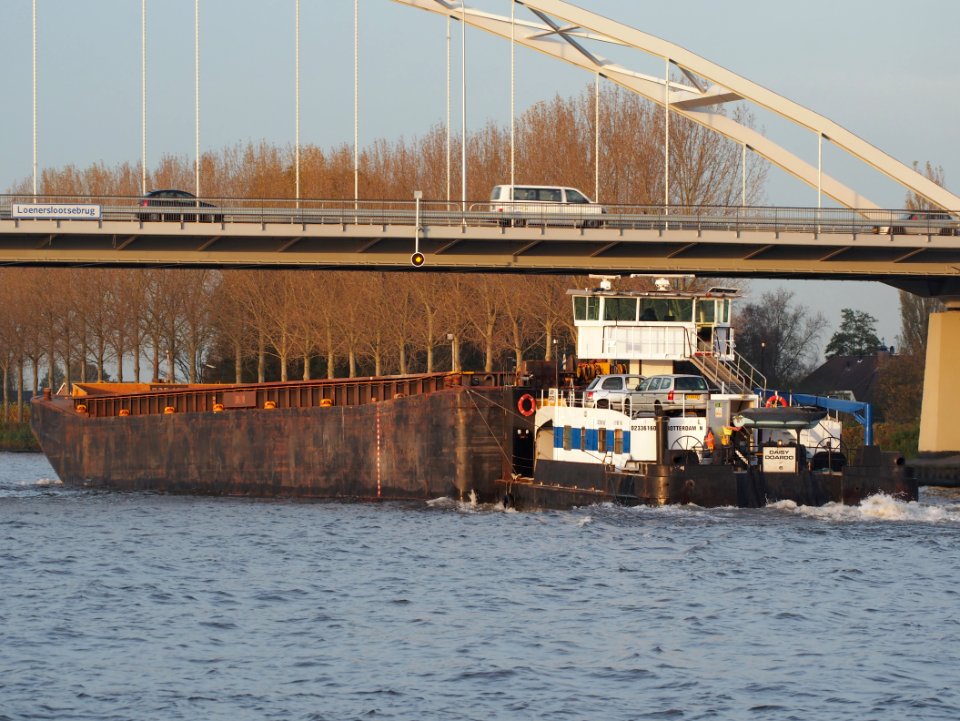 Espera 109 (ENI 02318418) pushed by Daisy Doardo (ENI 02336160) at the Amsterdam-Rhine Canal, pic2