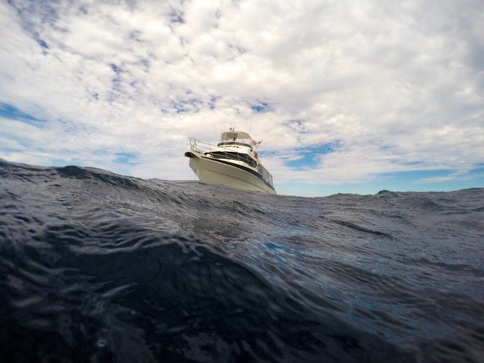 Sky water yacht