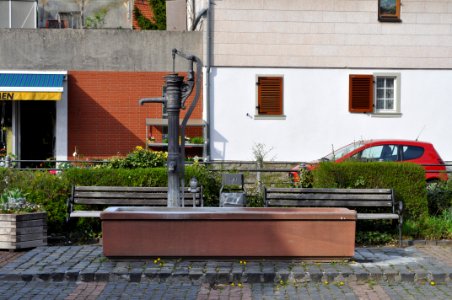 Eschborn, Eschenplatz, Brunnen