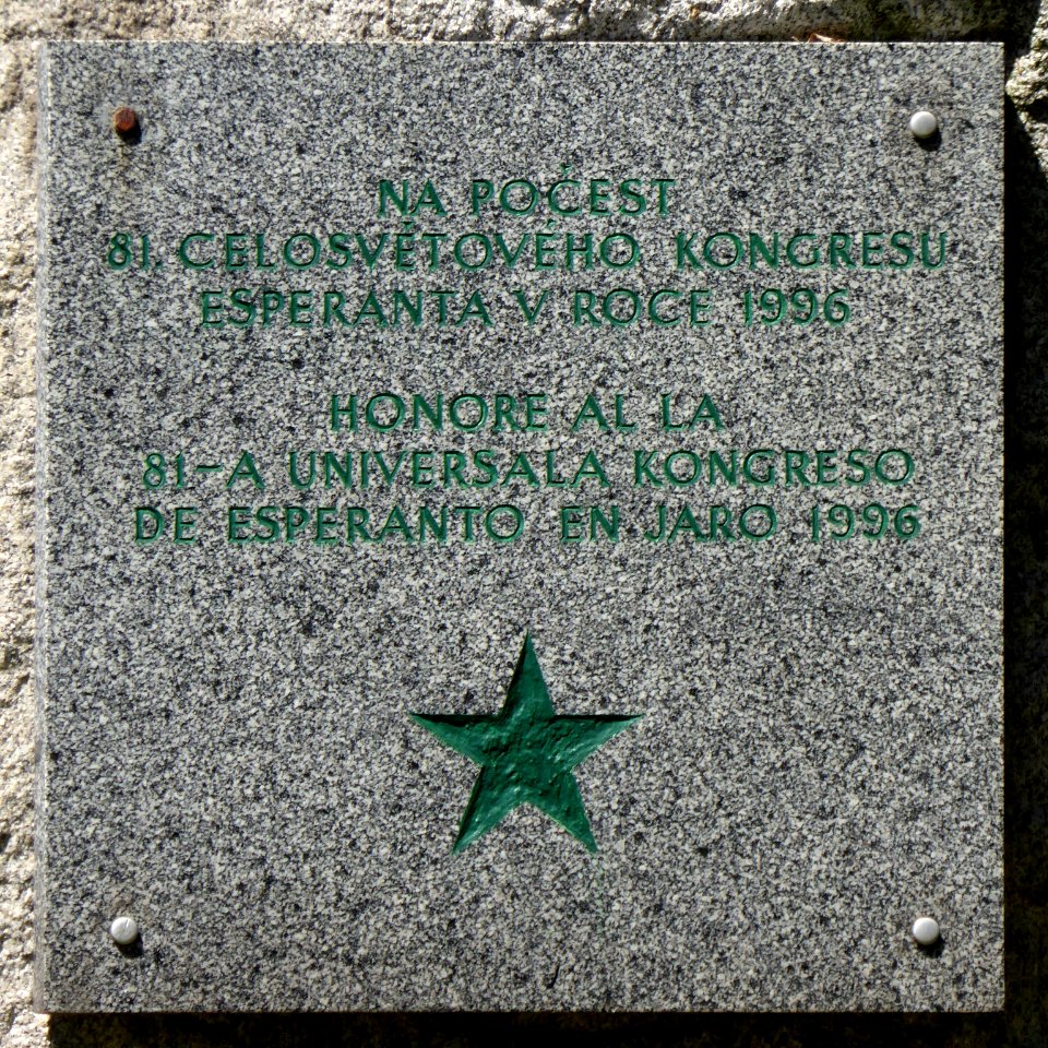 Esperanto-ŝtono en Nusle, 5