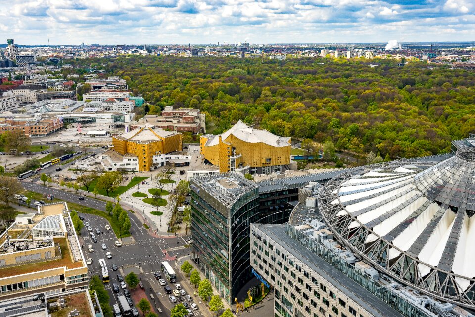 Capital skyscraper kollhoff towers