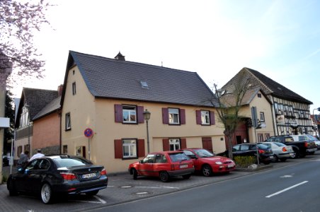 Eschborn, Unterortstraße 2