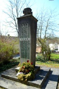 Eschbach, Ehrenmal WK I und II (1)