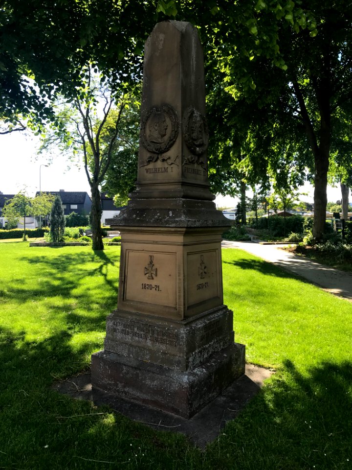 Eschborn, Gefallenendenkmal 1870-71