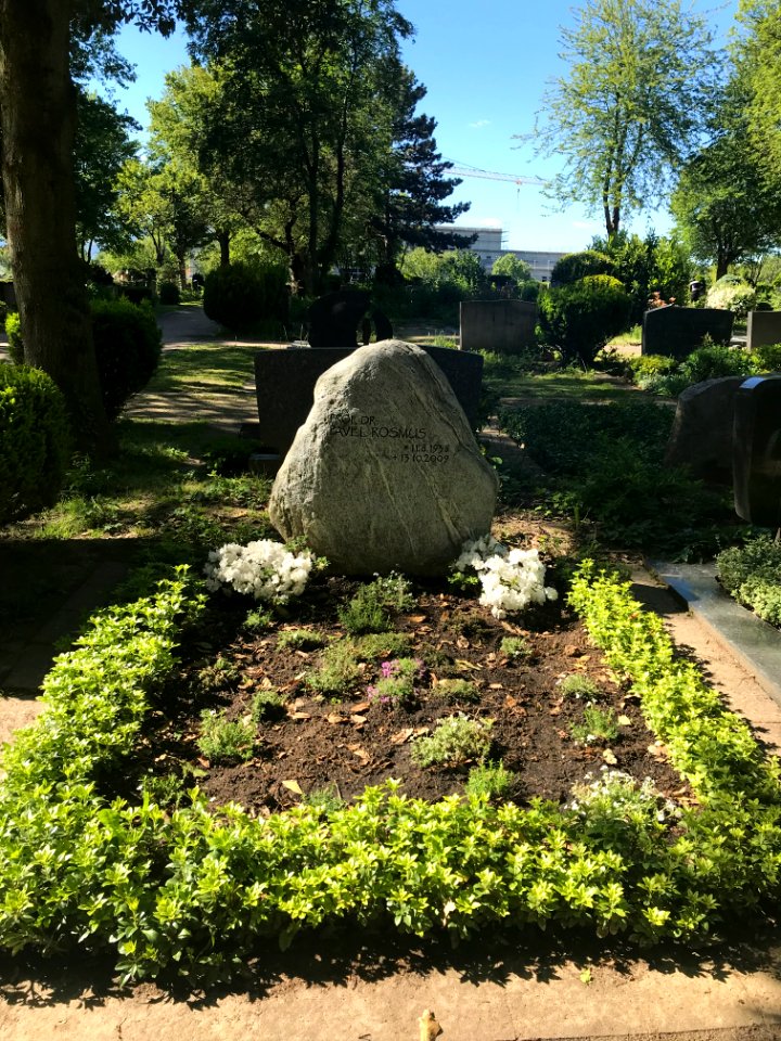 Eschborn, Friedhof, Grab Pavel Rosmus