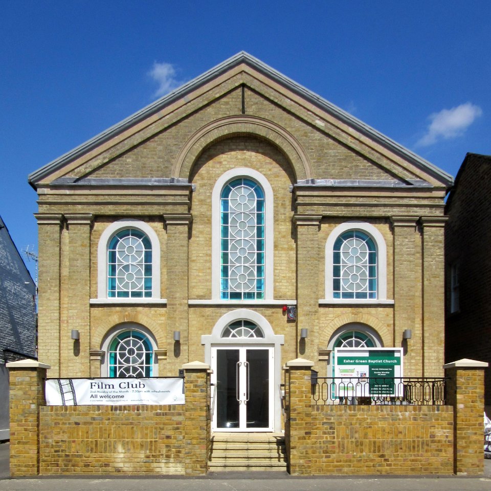 Esher Green Baptist Church, Park Road, Esher (June 2015) (4)