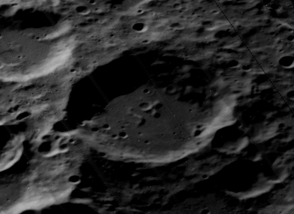 Esnault-Pelterie crater 5028 h3