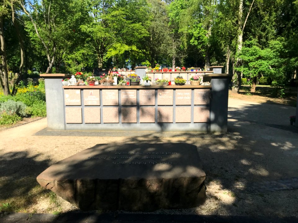 Eschborn, Friedhof, Kolumbarium (1)