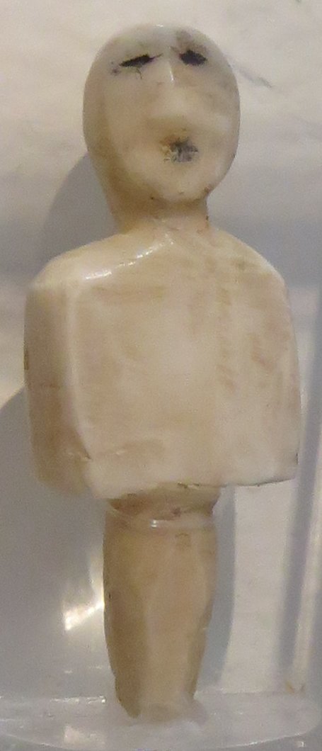 Eskimo human effigy form, Honolulu Museum of Art II