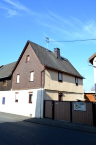Esch, Schwalbacher Straße 7