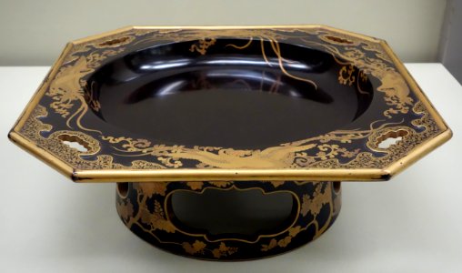 Footed Tray, Edo period, 18th century, phoenix and paulownia design in maki-e lacquer - Tokyo National Museum - DSC05977 photo