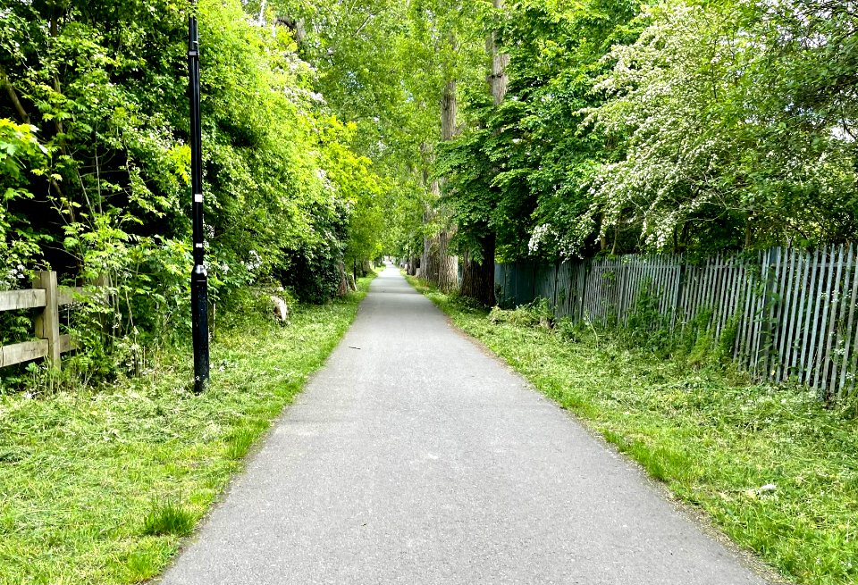 Footpath connecting Stockdove Way and Ruislip Road East, 2021