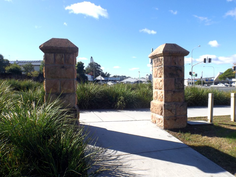 Footpath entrance to Windsor Town Quarry Park