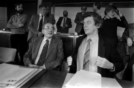 FNV-federatieraad in Amsterdam met betrekking tot korting van ziektegeld. 6.7 Gr, Bestanddeelnr 932-0119