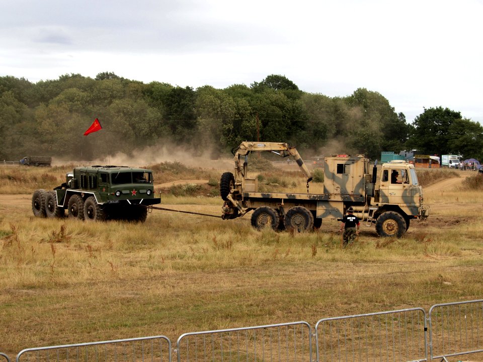 Foden recovery truck pulling MAZ 537