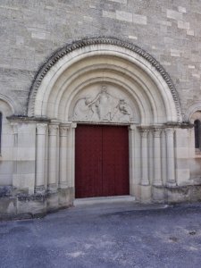 Fontenoy (Aisne) portail de l'église