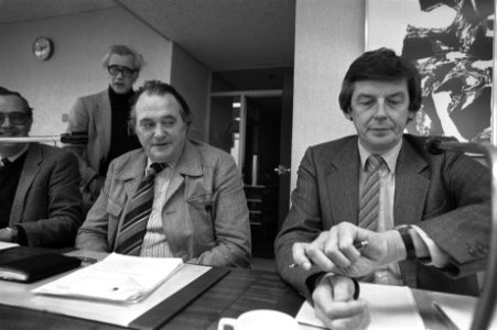 FNV-voorzitter Wim Kok (rechts) en (links) Herman Bode, Bestanddeelnr 931-8335