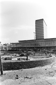 Fontein op Frederiksplein begint zich af te tekenen, Bestanddeelnr 921-1748