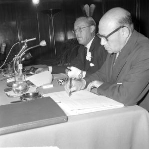 Fondation Europeenne de la culture persbijeenkomst gehouden in het Internationaa, Bestanddeelnr 914-9301
