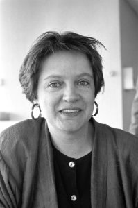 FNV-Federatieraad kandidaten bestuursfuncties Karin Adelmund , kop, Bestanddeelnr 934-2269