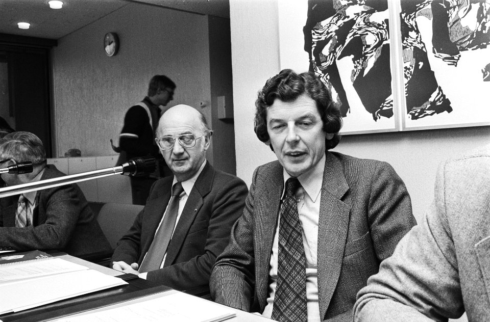 FNV-federatieraad Kok (r) en Spit, Bestanddeelnr 930-0676