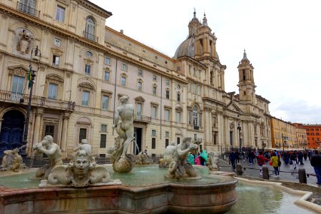 Fontana del Moro - Rome, Italy - DSC09669