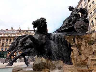 Fontaine Bartholdi - Après remise en eau 2